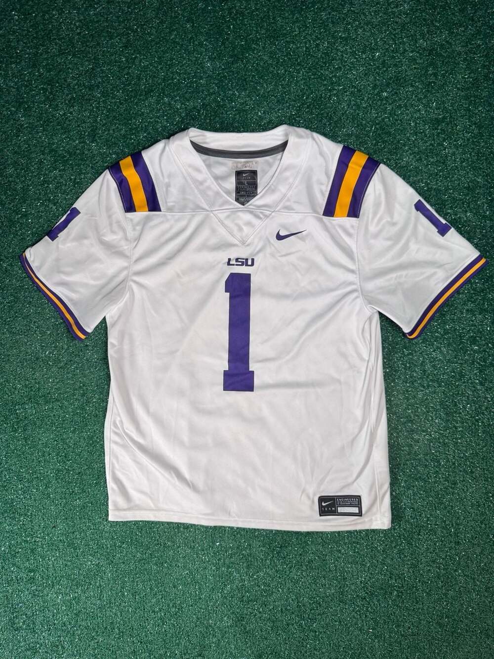 LSU Men's Dri-FIT Ja’Marr Chase College Game Jersey. Nike.com
